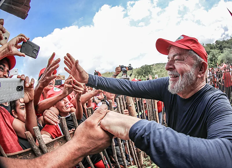 Ligação com o MST prejudica a aproximação de Lula com o agro.