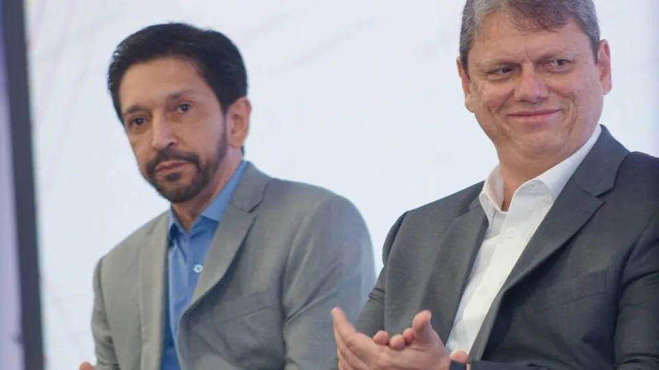 O governador de São Paulo, Tarcísio de Freitas (Republicanos), e o prefeito de São Paulo, Ricardo Nunes (MDB).