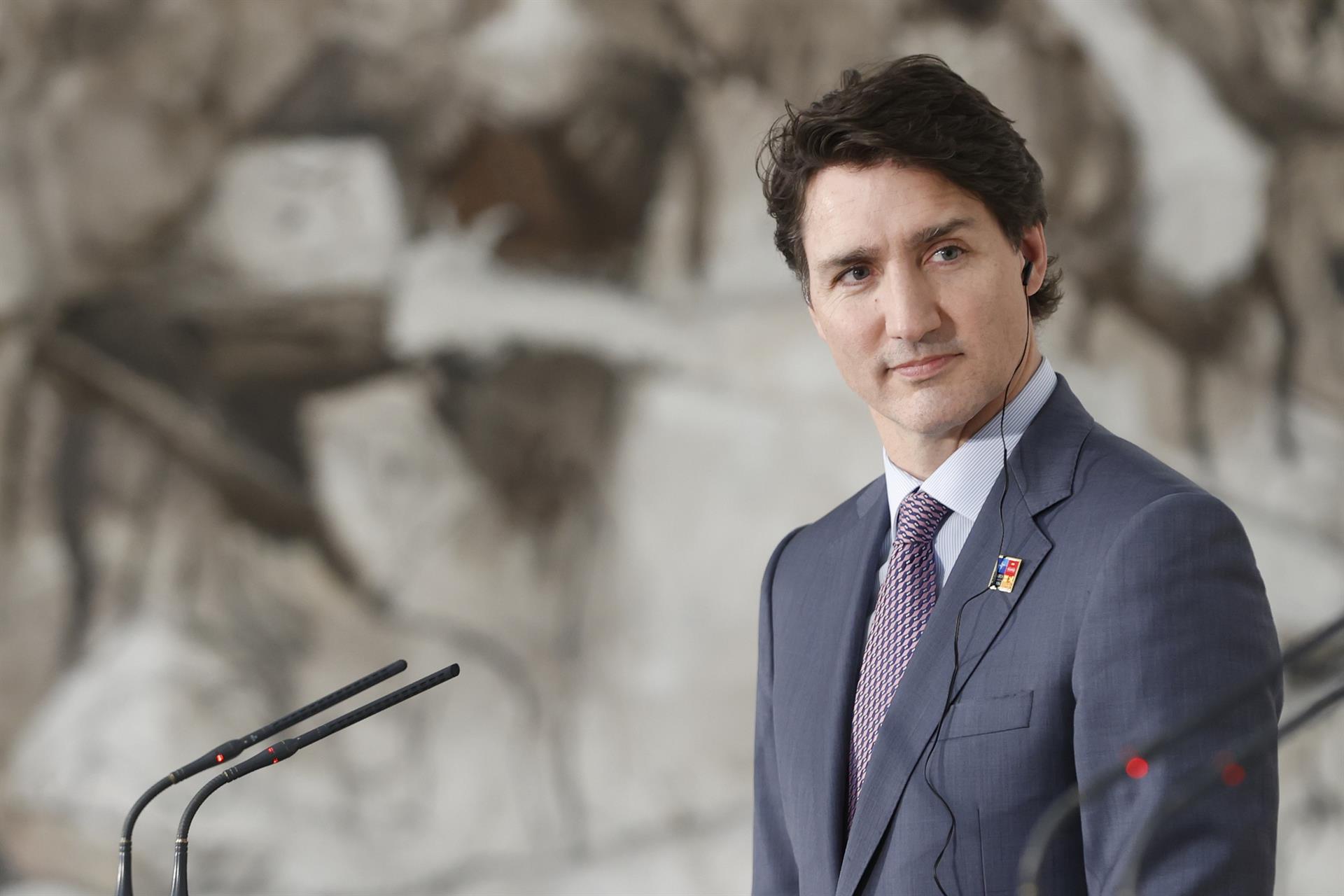 Funcionário do governo Justin Trudeau (fotografia de 2022), no Canadá, denuncia que projeto de lei impulsionado pelo primieiro-ministro prevê prisão perpétua por expressões.