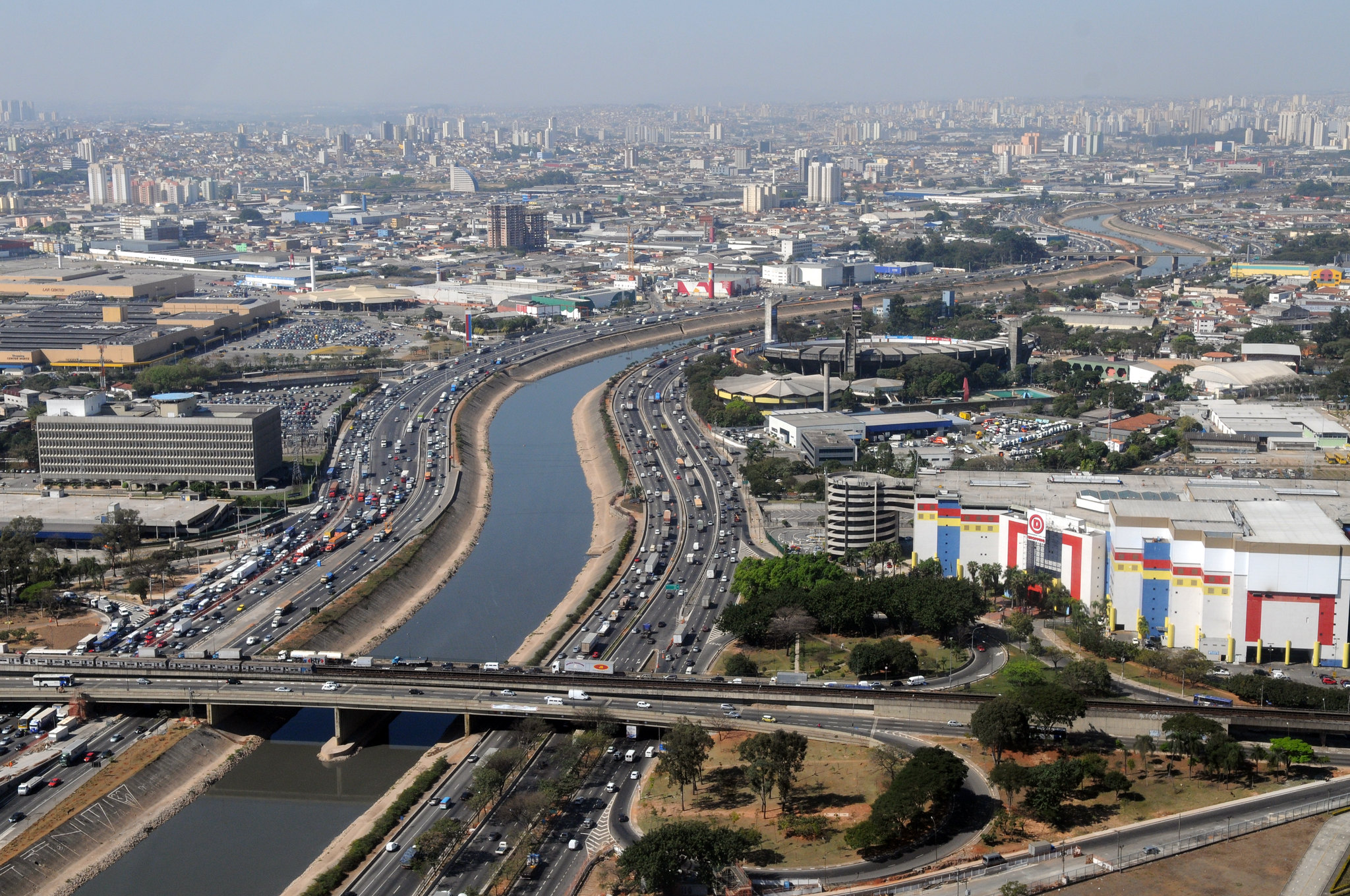 Vereadores de São Paulo dão sinal verde à privatização da Sabesp e pedem isenção de multa no valor de R$ 3 bilhões