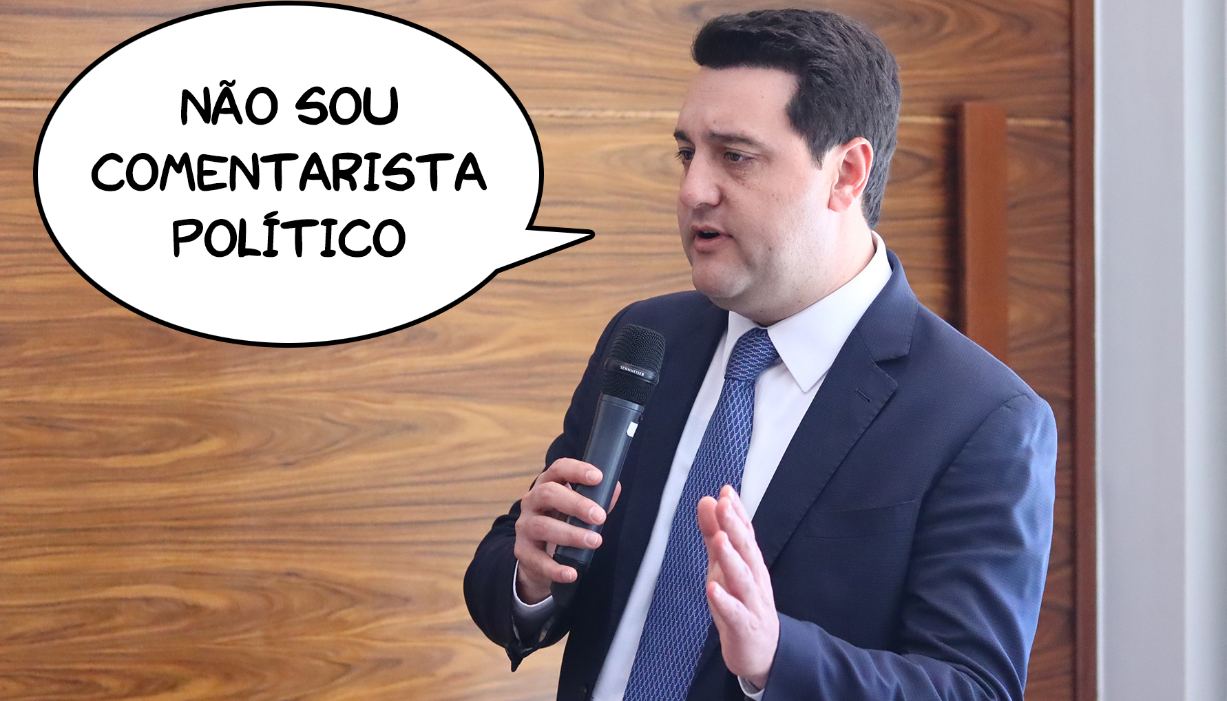 Ratinho Júnior: “Não sou comentarista político”