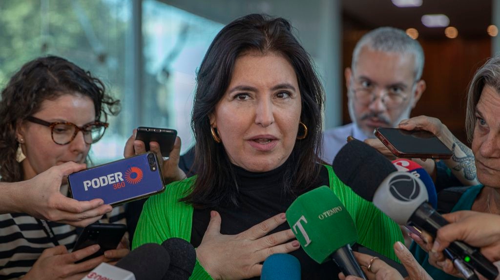 Ministra Simone Tebet afirmou que 2023 foi um ano para “recuperar políticas públicas”, o que atrasou a revisão dos gastos.