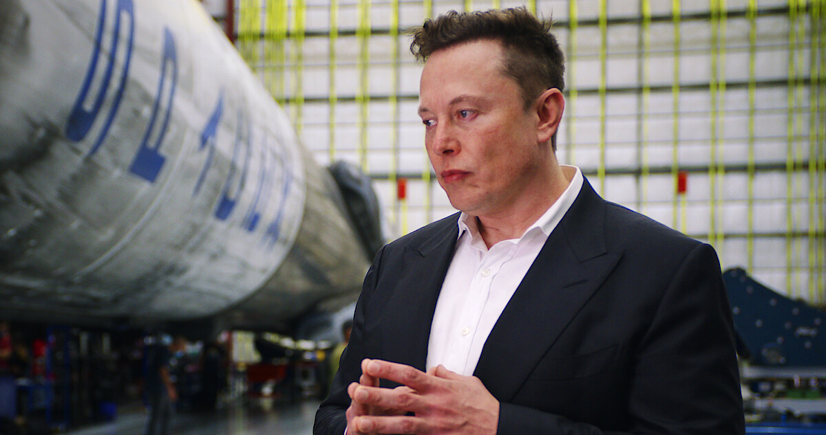 O empresário sul-africano Elon Musk, fundador da SpaceX, que constrói e lança foguetes