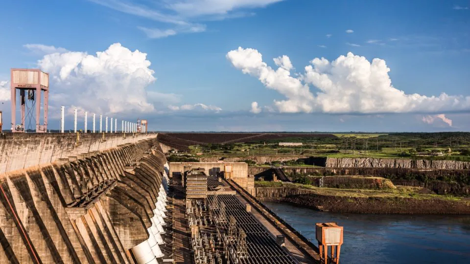 Usina hidrelétrica de Itaipu