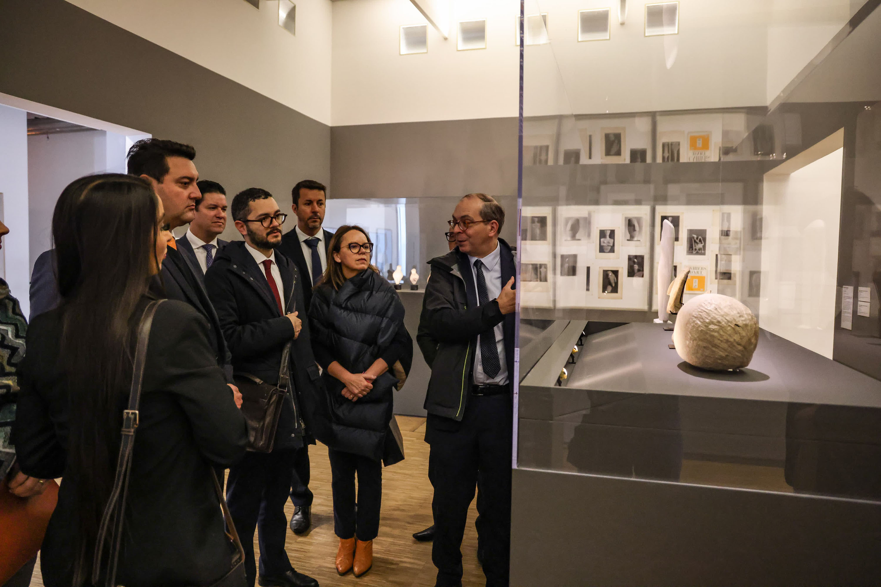 Presidente do Pompidou, Laurent Le Bon, recebeu comitiva paranaense em Paris