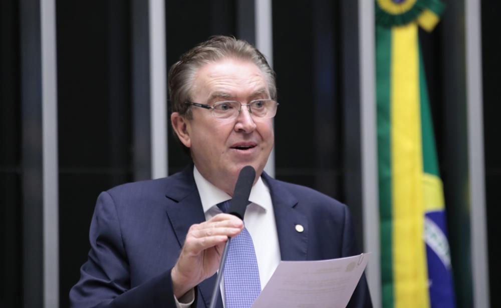 Deputado federal Luciano Ducci (PSB) foi vice-prefeito da capital e terá apoio petista por aliança com Alckmin.