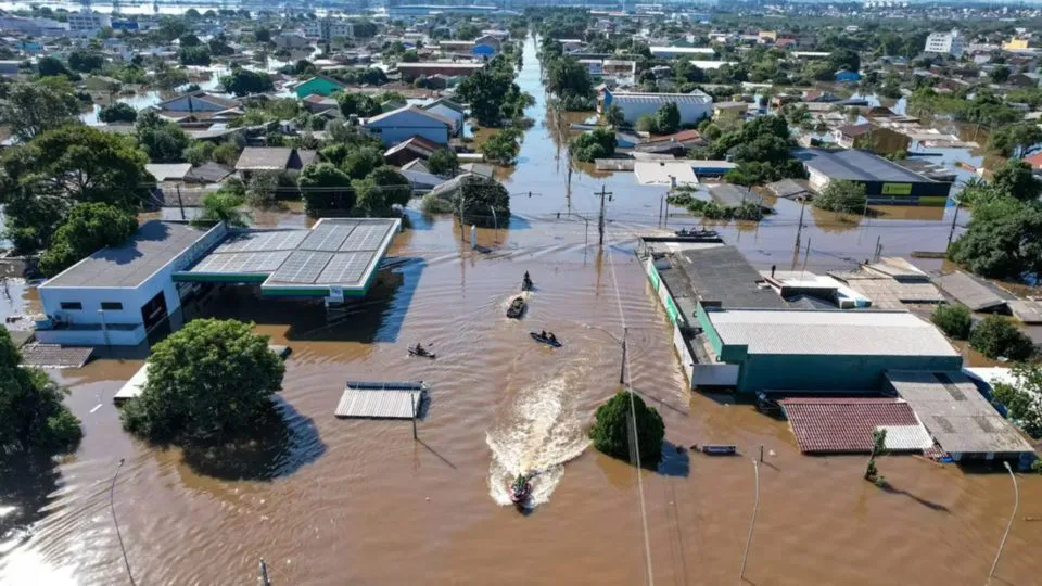 Mais de 2 milhões de pessoas foram afetadas pelas cheias no Rio Grande do Sul, informou a Defesa Civil do estado.