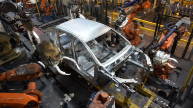 A linha de produção de veículos no Complexo Industrial Ayrton Senna, em São José dos Pinhais, está paralisada desde o dia 7 de maio