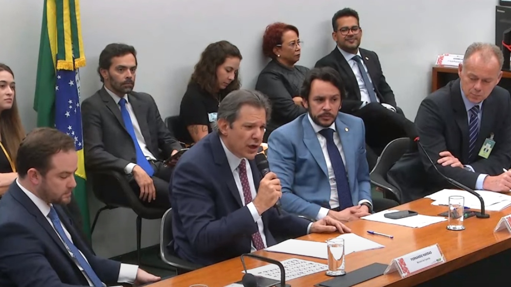 Deputados da oposição questionaram Haddad por rombo nas contas públicas e o classificaram como “negacionista dos números”.
