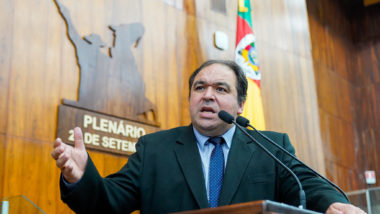Thiago Duarte foi três vezes vereador de Porto Alegre e está no seu segundo mandato como deputado estadual