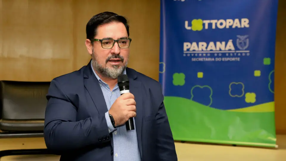 Elisandro Pires Frigo deixará o comando da Secretaria de Estado da Administração e Previdência (Seap) para assumir recém-criada Superintendência-Geral de Governança de Serviços e Dados (SGSD), vinculada à Casa Civil do Paraná.