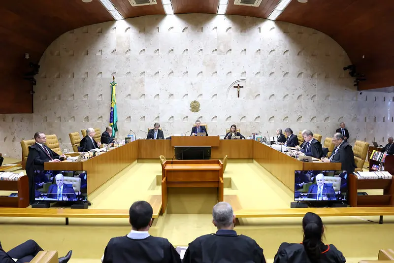 Avaliação positiva do STF caiu em maio de 2024