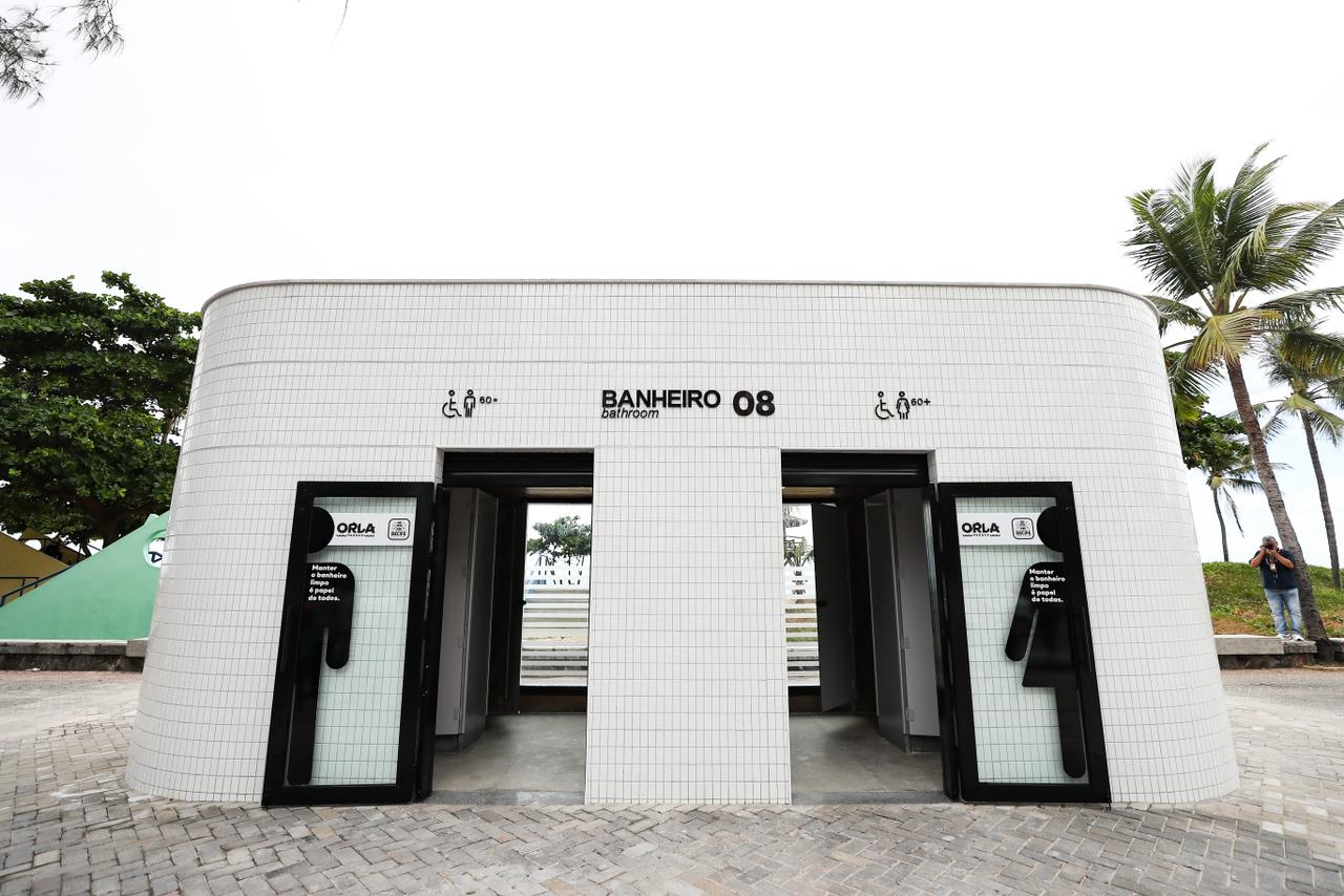 STF julgará ação que pode liberar trans em banheiros femininos.