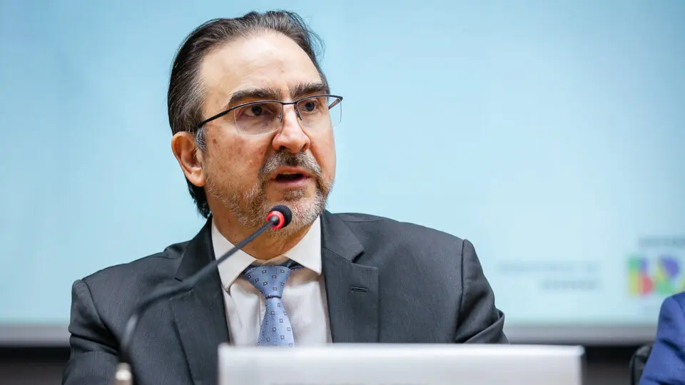 União vai financiar até R$ 3,8 bilhões para instalação de comitê gestor de imposto
