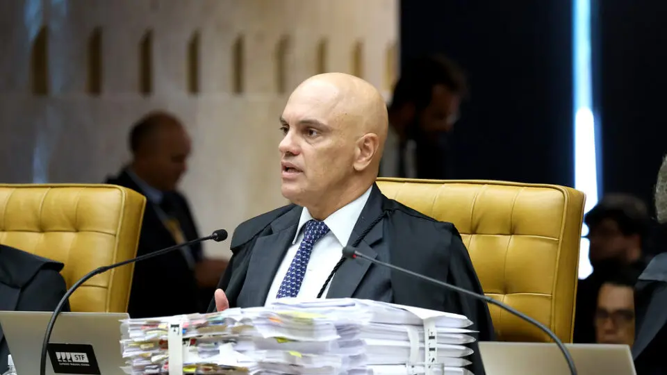 Defesa de família indiciada pede acesso a vídeo de Moraes em Roma