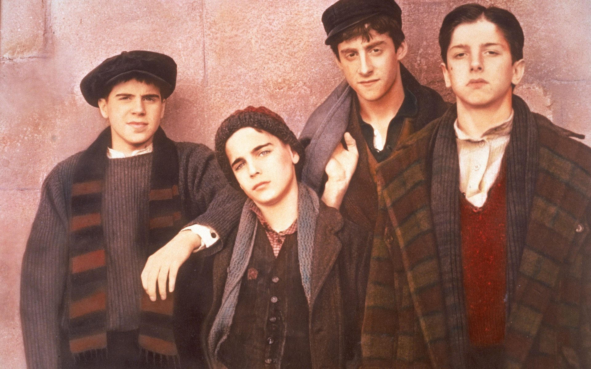 Elenco jovem de Era Uma Vez na América, clássico de gangsters do diretor italiano Sergio Leone.