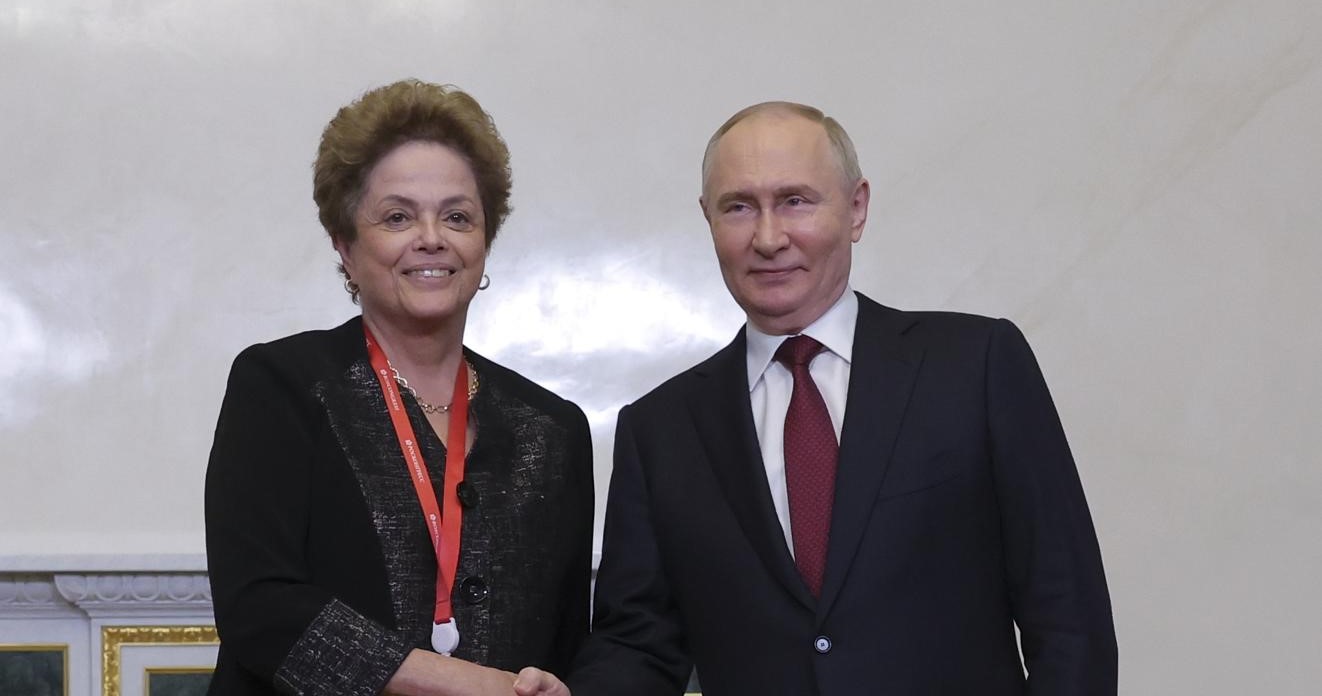 Putin elogiou Dilma durante encontro dos dois nesta quinta-feira (6) em São Petersburgo, na Rússia