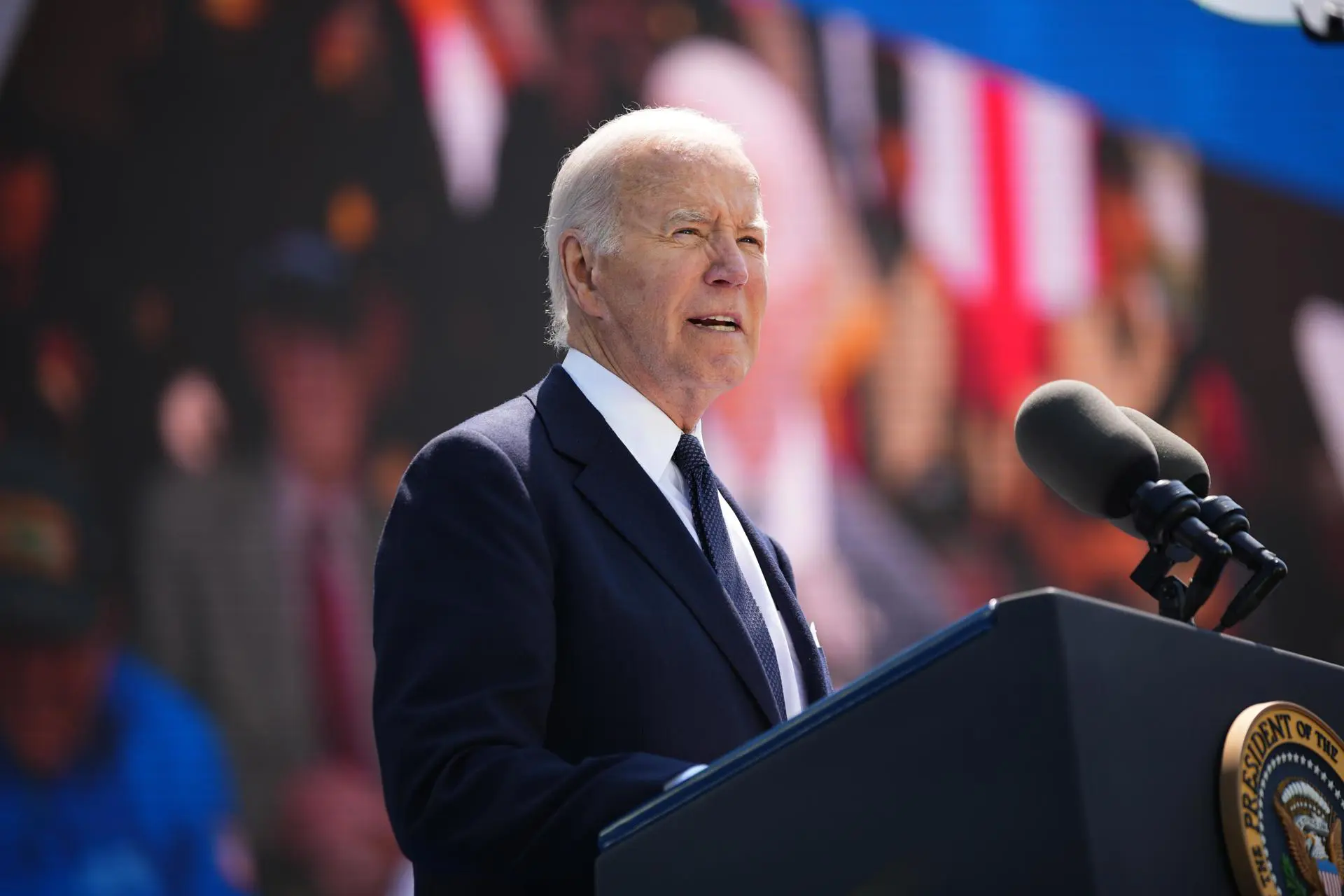 Biden: Ucrânia só pode usar armas dos EUA contra solo russo próximo de sua fronteira