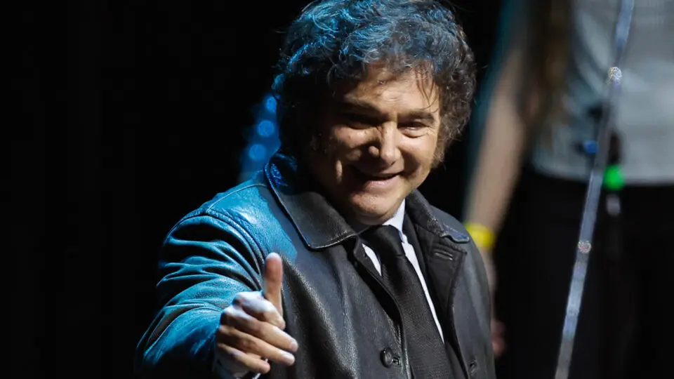 Milei diz que odeia o Estado e ama "ser a toupeira" que vai “destruí-lo” por dentro