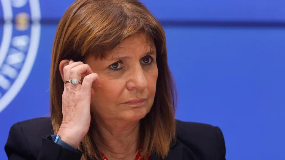 Ministra de Milei diz não ter informações sobre foragidos do 8/1