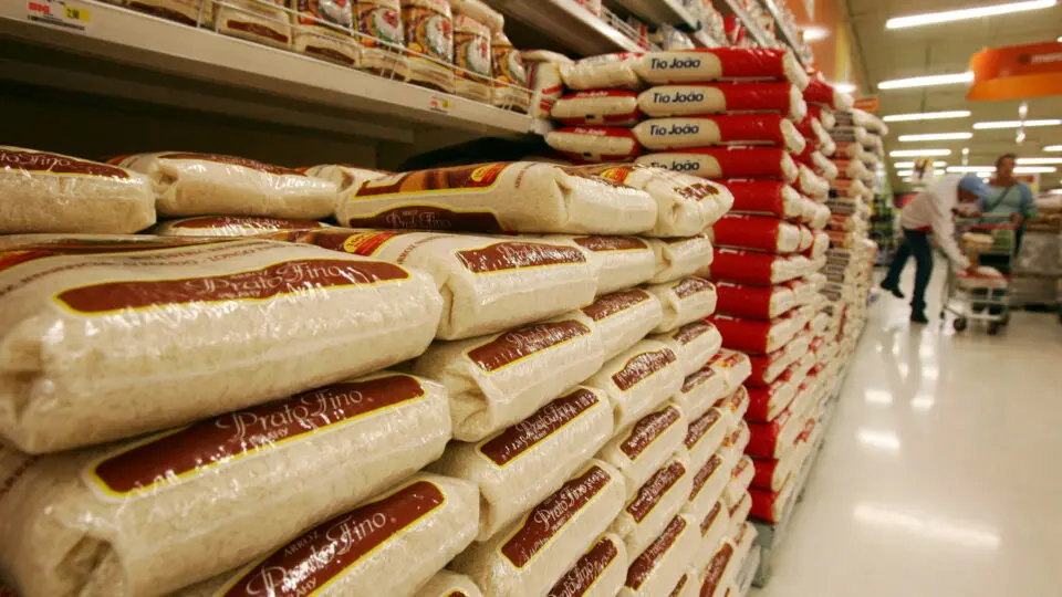 Leilão de arroz foi um fiasco
