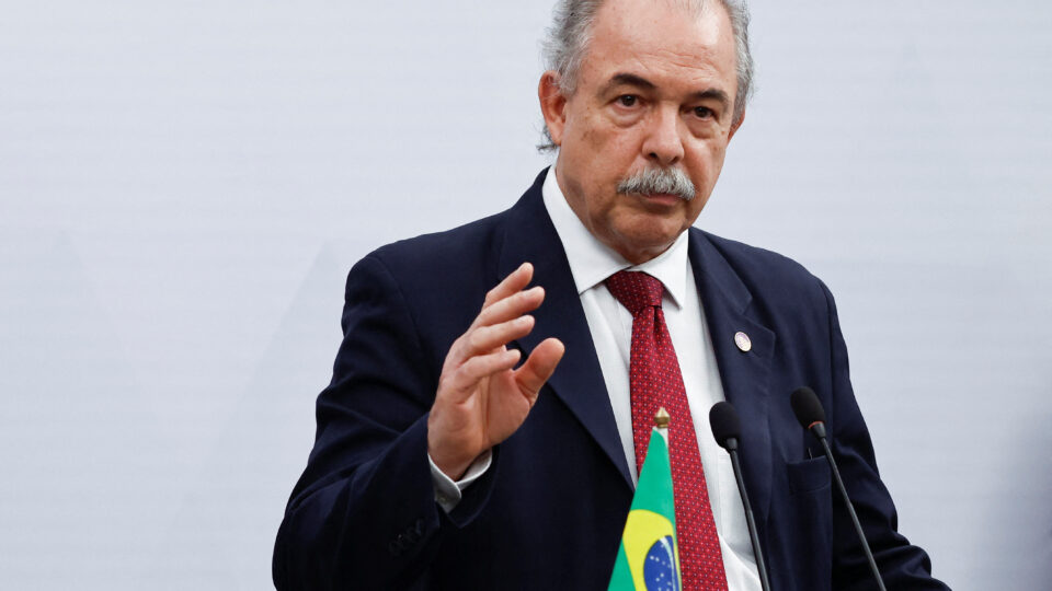 Mercadante associa “ruído político” a queda em consultas para empréstimos no BNDES