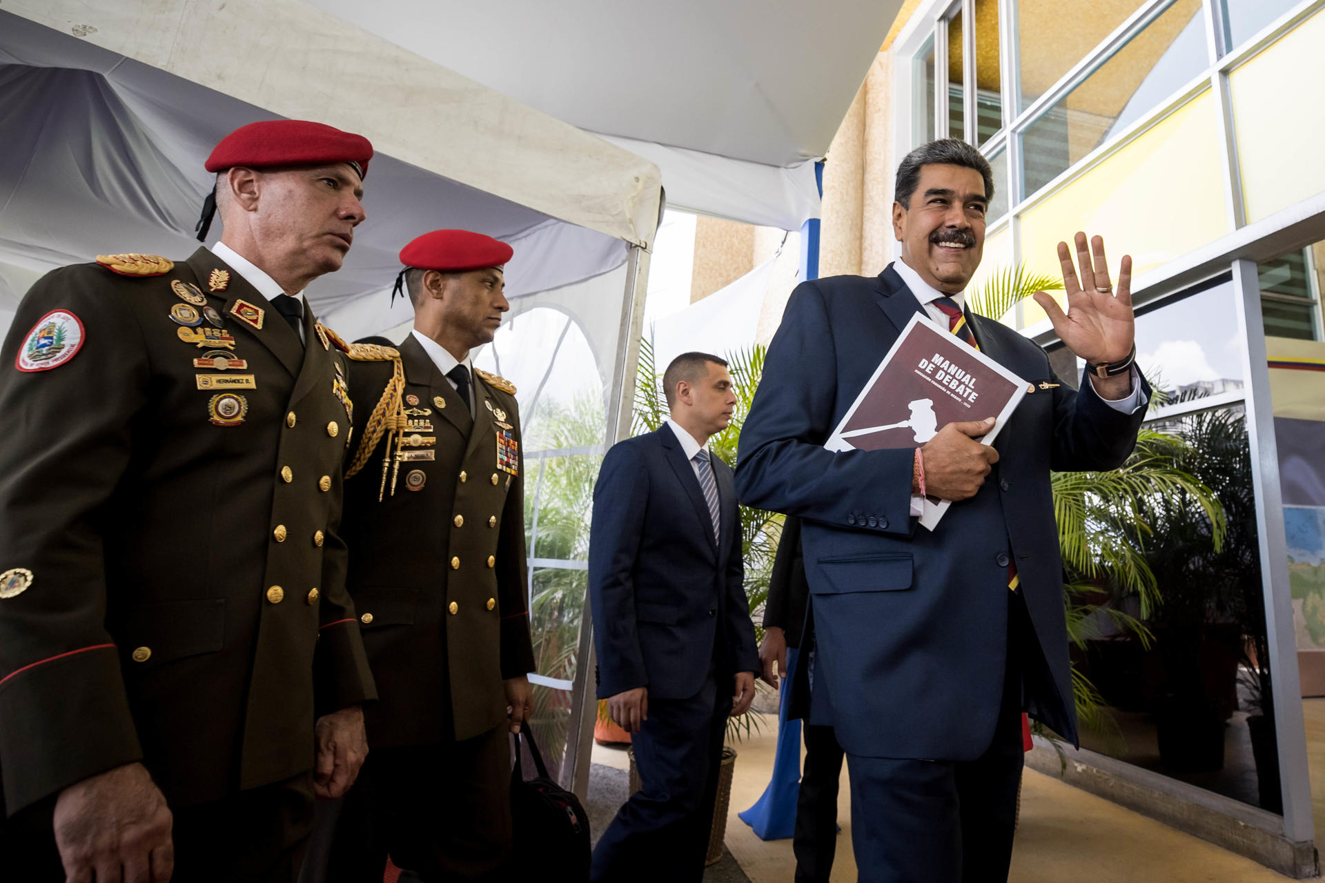 Intensificando repressão, Venezuela atenta até contra pequenos negócios que recebem opositores