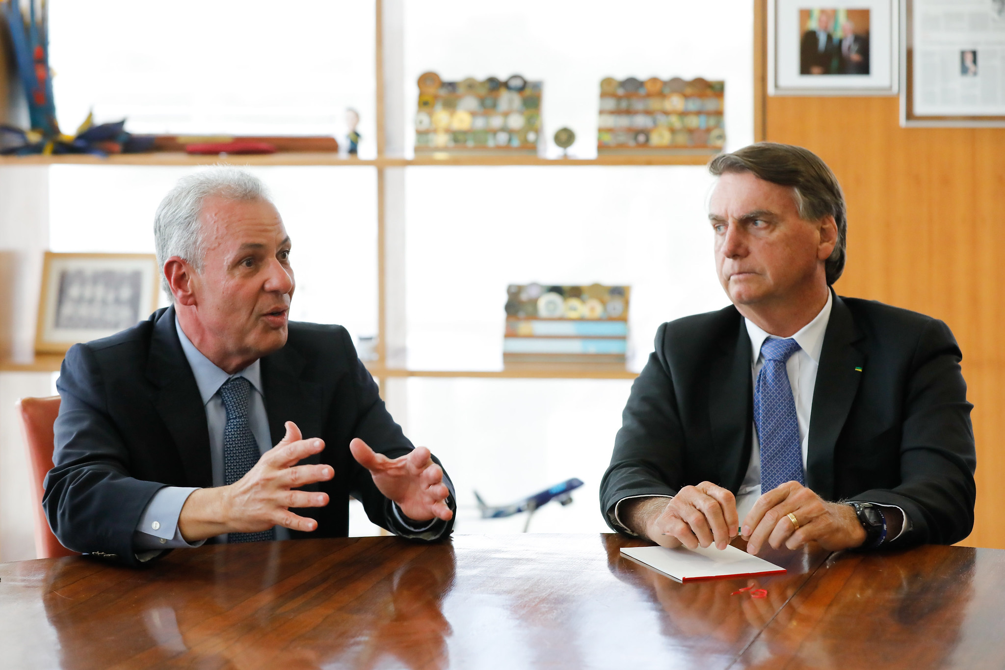 Caso das joias: ex-presidente Jair Bolsonaro e ex-ministro de Minas e Energia Bento Albuquerque estão entre os indiciados