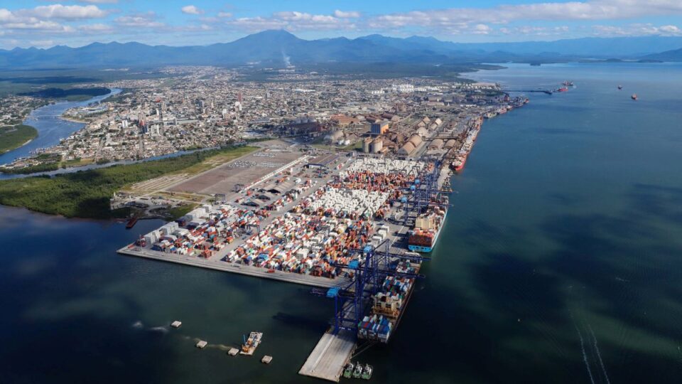 Vista aérea do Porto de Paranaguá (PR)