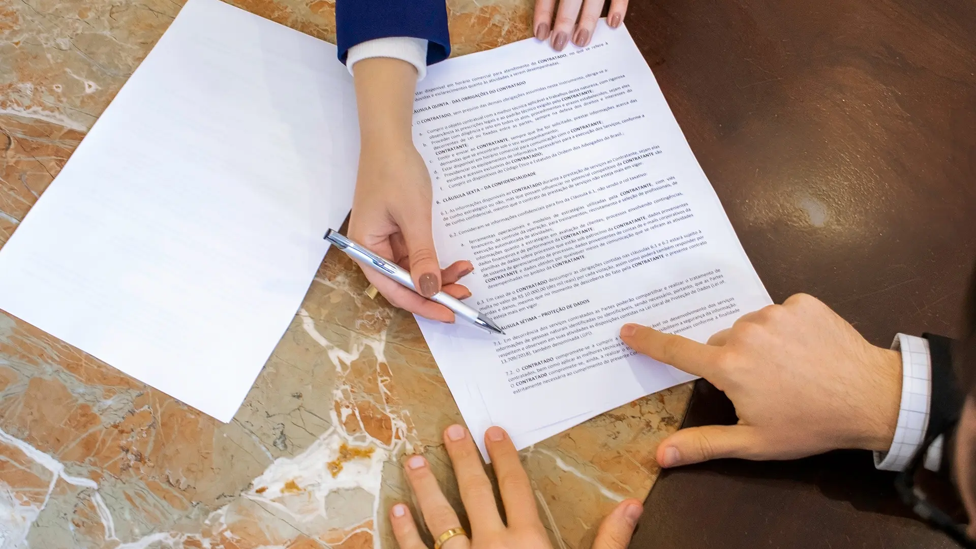 Todos os detalhes contratuais, nas diversas etapas da negociação, precisam ser analisados criteriosamente