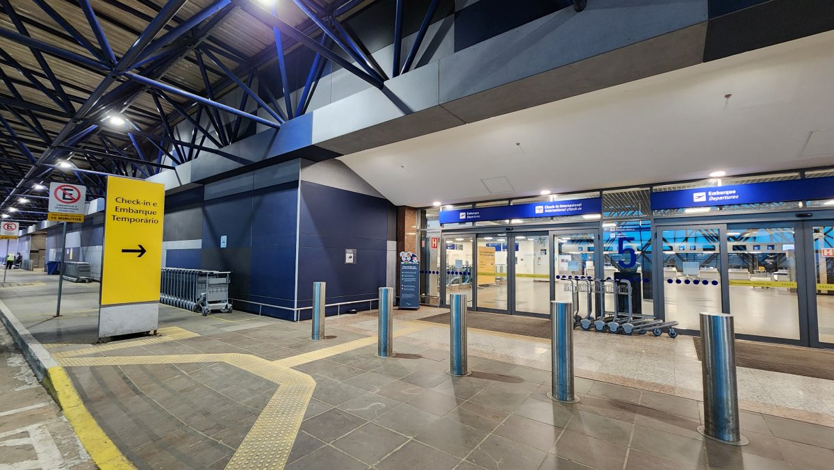 Aeroporto Salgado Filho, em Porto Alegre.