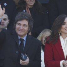 Segundo comunicado da gestão Milei, sistema anterior era utilizado para “atividades espúrias como espionagem interna, tráfico de influência e perseguição política” Segundo comunicado da gestão Milei, sistema anterior era utilizado para “atividades espúrias como espionagem interna, tráfico de influência e perseguição política”