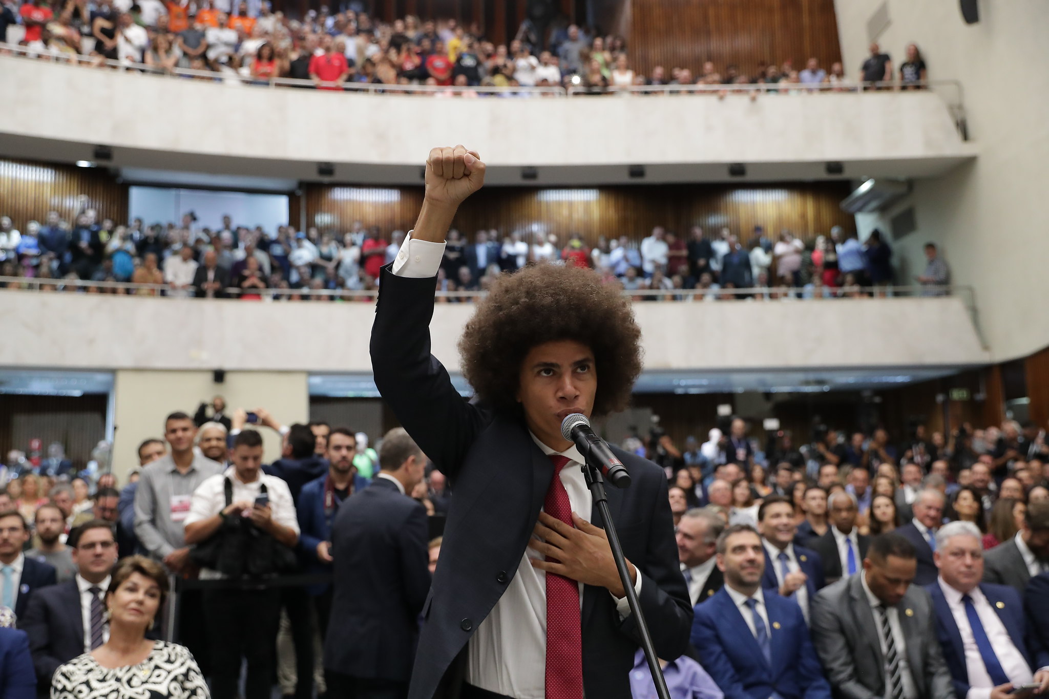 Renato Freitas (PT) é condenado a três meses de detenção pela Justiça do Paraná