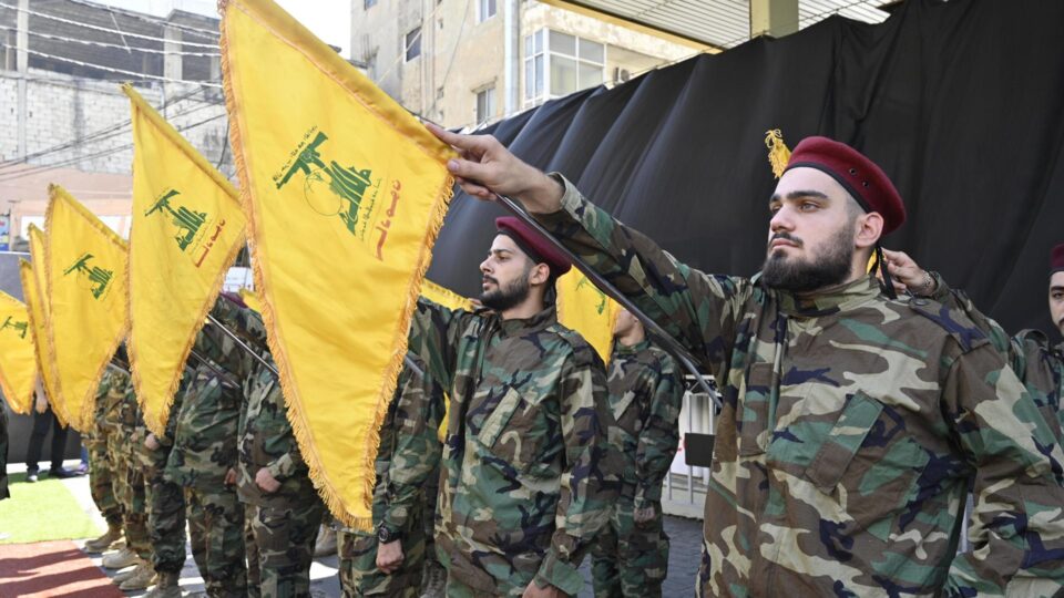 Foguetes e drones lançados pelo Hezbollah contra o norte de Israel deixaram 19 pessoas feridas