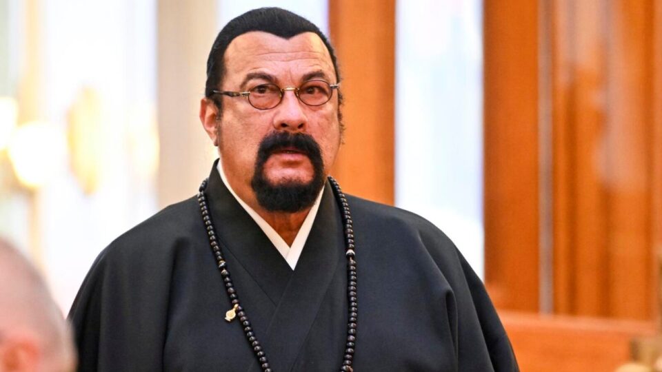Steven Seagal: emissário da Rússia e adulador de Maduro