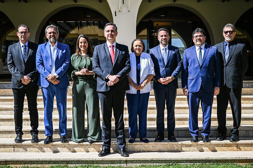 Rodrigo Pacheco, presidente do Senado, recebeu governadores do Nordeste para falar sobre dívida dos estados