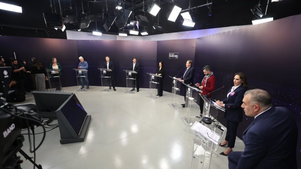 Debate Curitiba Band