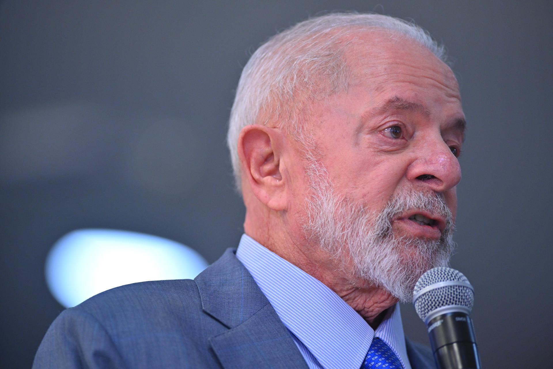 Lula decreta luto oficial de três dias no Brasil pelas vítimas do acidente aéreo em Vinhedo