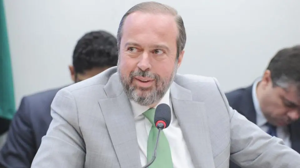 Horário de verão passou a ser “realidade urgente”