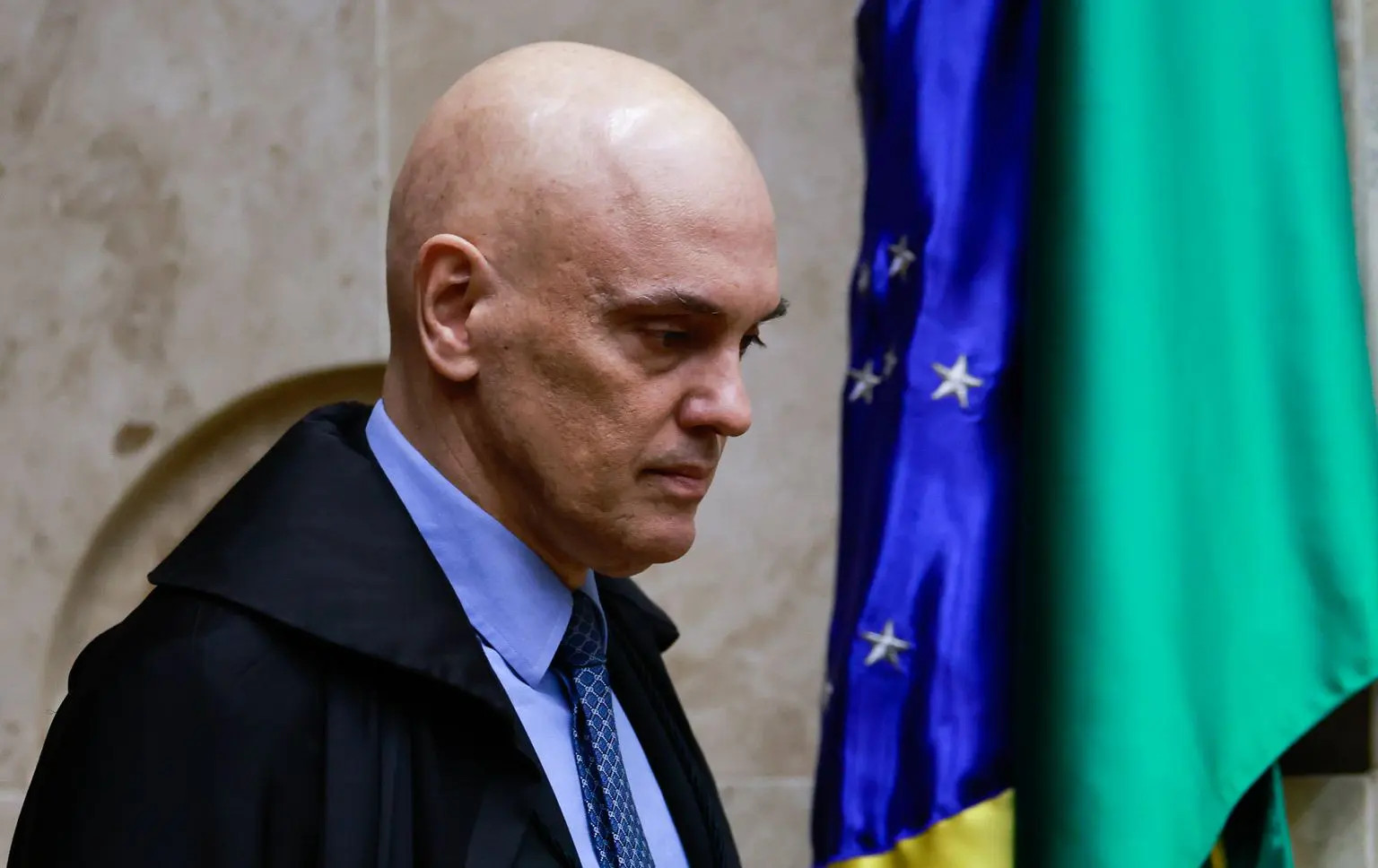 Defesa de Tagliaferro pede afastamento de Moraes de inquérito