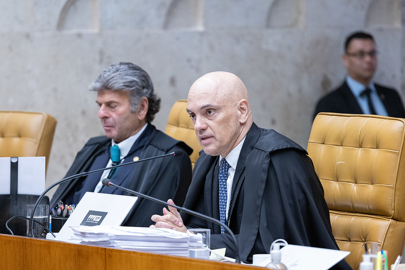 Alexandre de Moraes se defende de acusações de perseguição política