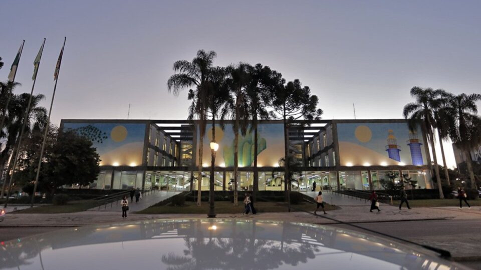Curitiba tem 10 candidatos a vice-prefeito.