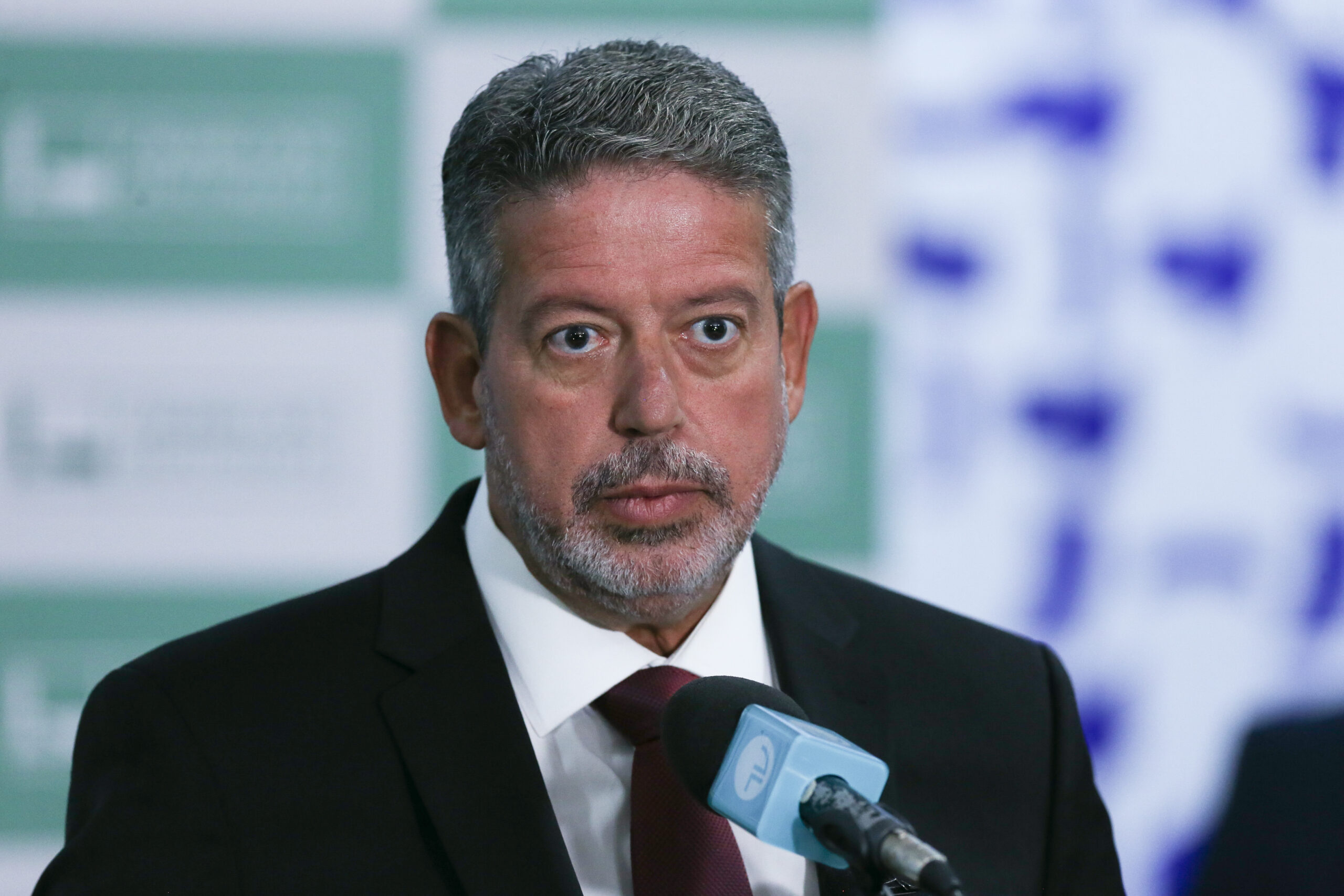 Arthur Lira finalmente acordou após Flavio Dino mexer nas emendas.