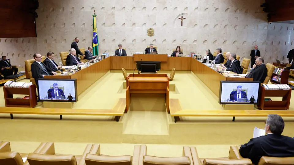 Ministros do STF pedem julgamento sobre regulação de redes sociais em novembro