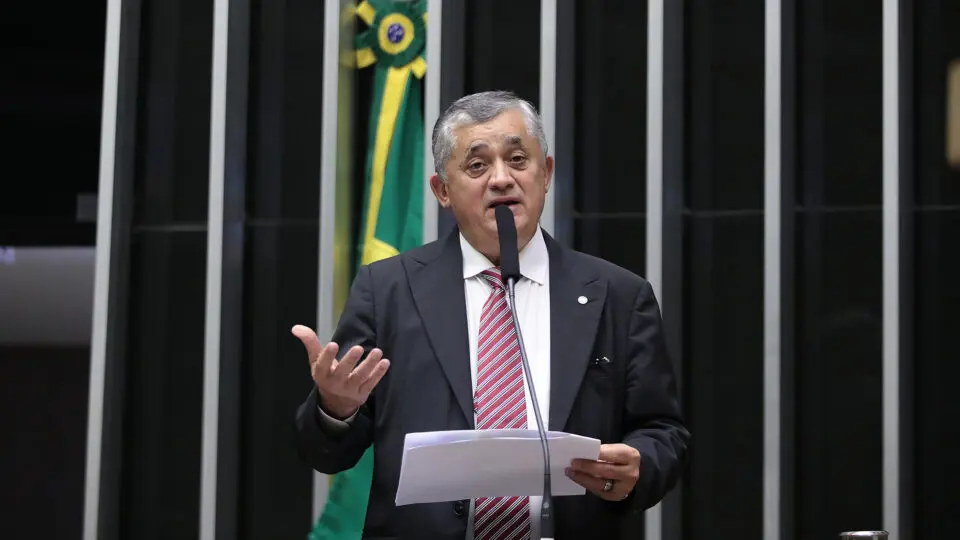 Lula não opinará sobre sucessor de Lira na Câmara, diz líder do governo