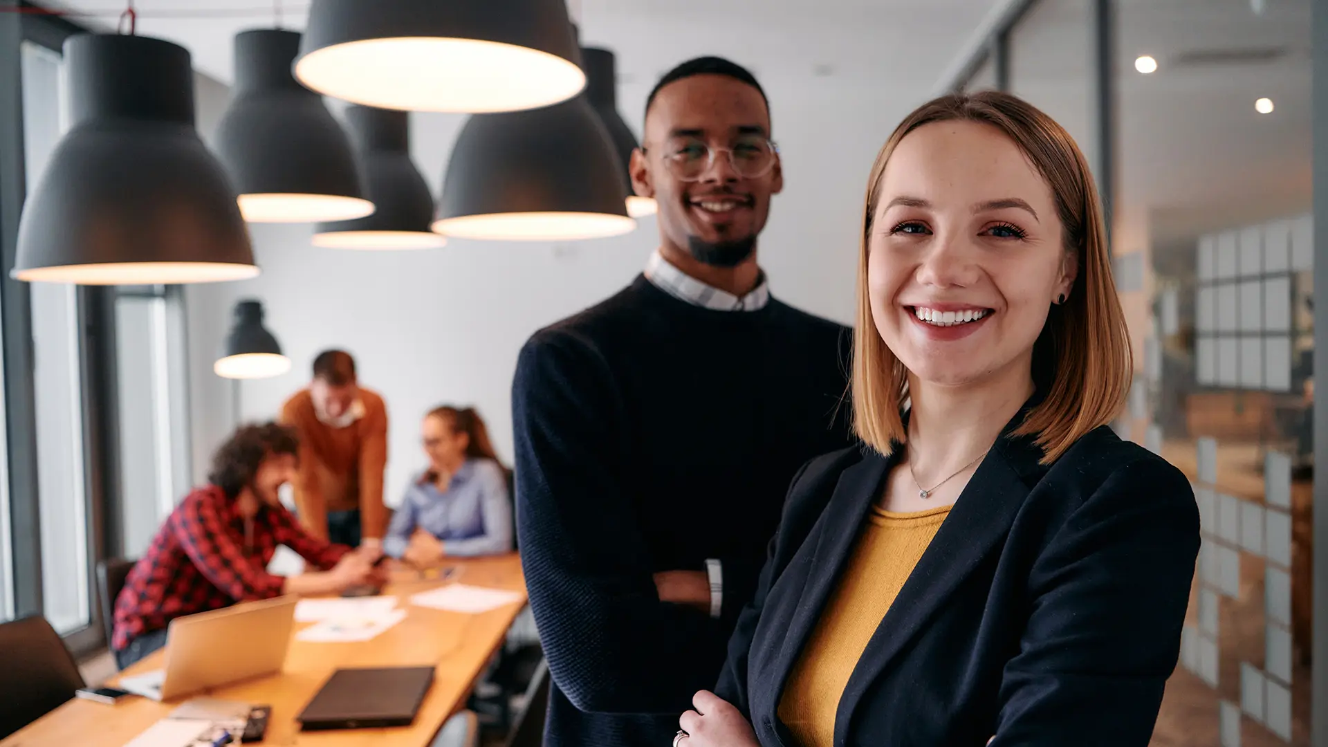 Liderança transformadora impulsiona ativamente a empresa a estudar e entender as mudanças do mundo e a buscar inovações compatíveis, com flexibilidade, agilidade