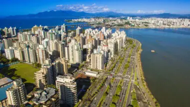 Nove chapas disputam a prefeitura de Florianópolis