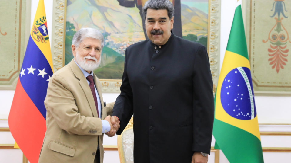 Chefe da assessoria especial de Lula foi recebido pelo ditador venezuelano no Palácio de Miraflores, em Caracas