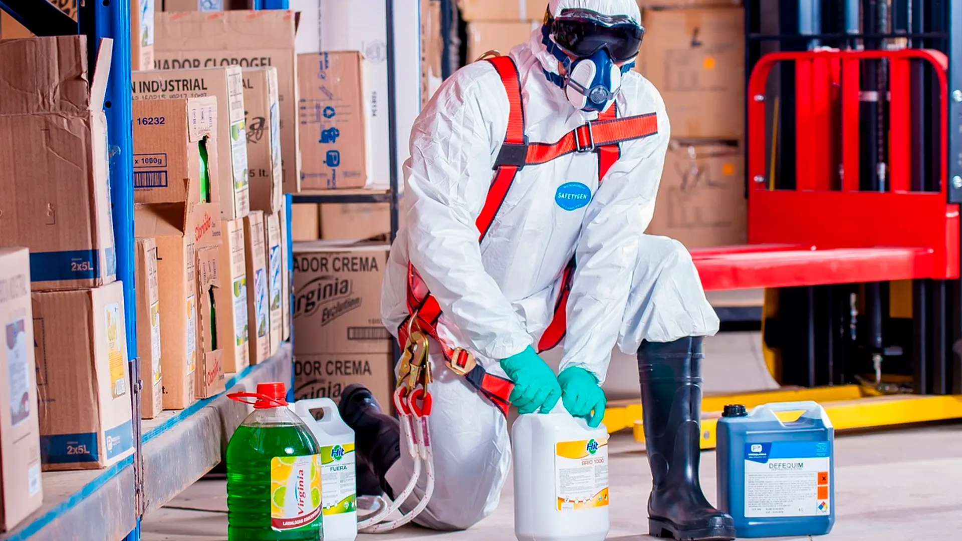 Contratos de serviços terceirizados precisam estar adequados à lei para evitar reclamações trabalhistas