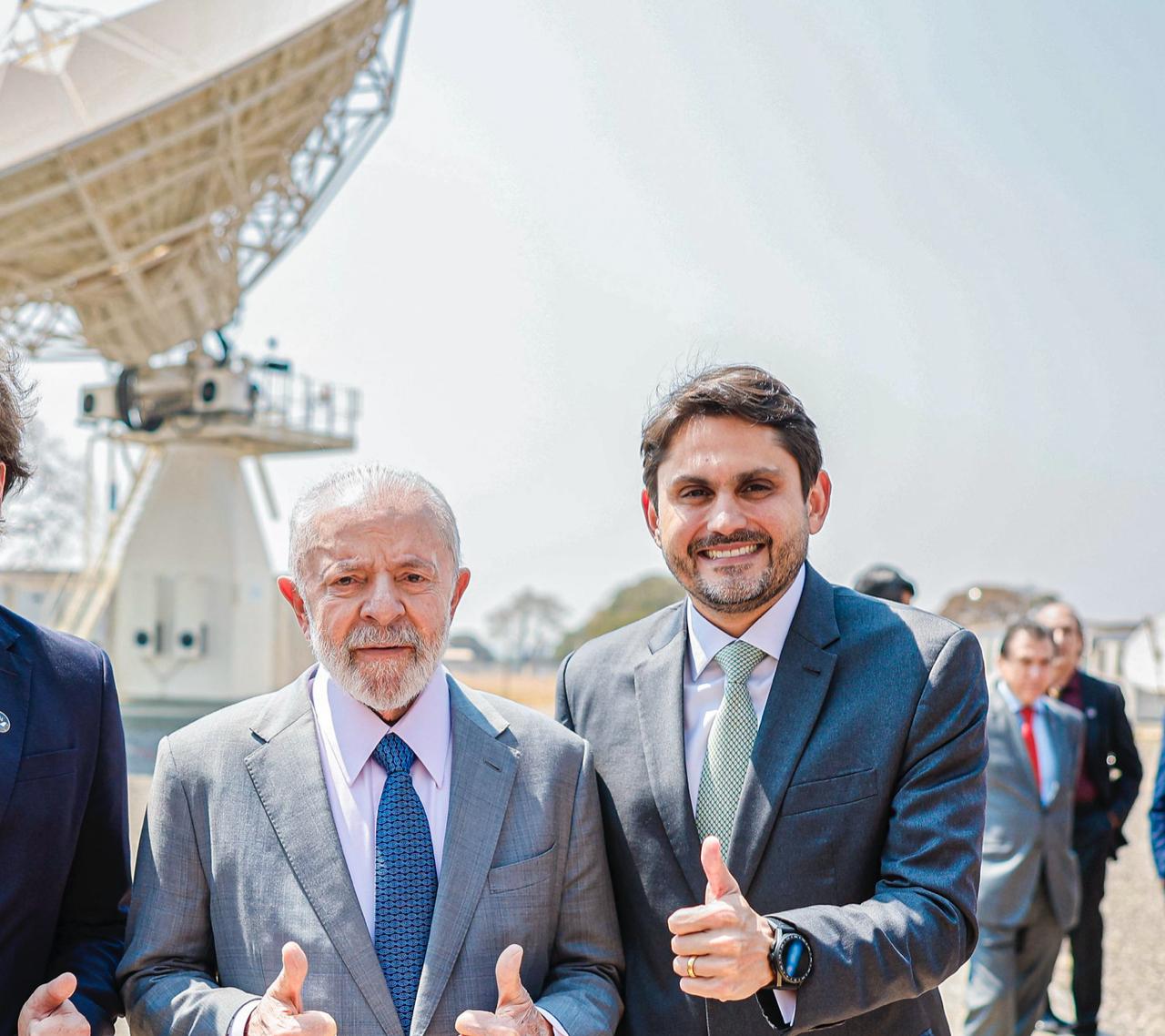 Presidente Lula e o ministro das Comunicações, Juscelino Filho